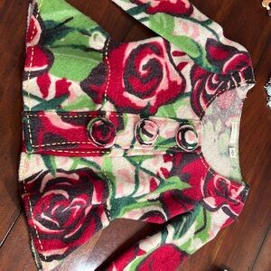 100% wool “ sleeping on snow” by Anthropology Like new. Soft spring feel! ❤️